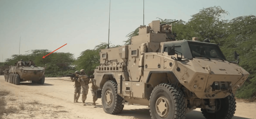 我軍重裝備首次現(xiàn)身沙特！08步戰(zhàn)搭配20式槍族，驚艷亮相中沙聯(lián)演